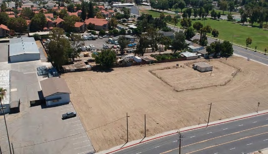 More Photos Of 1700 E Colton Ave, Redlands Warehouse For Sale