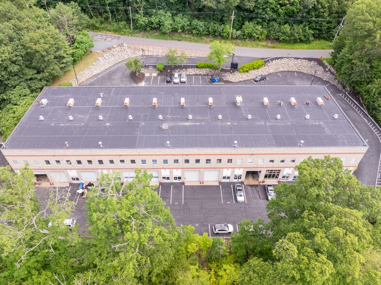 More Photos Of 100 Ferncroft Rd, Danvers Manufacturing For Lease