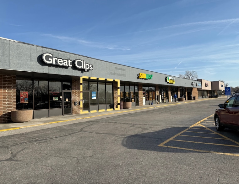 More Photos Of 505 N Ankeny Blvd, Ankeny Unknown For Lease