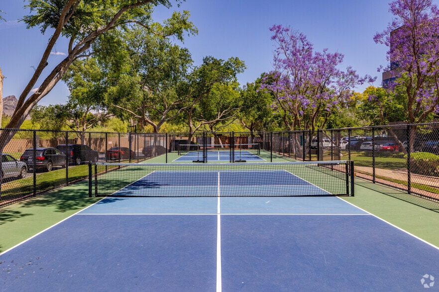 More Photos Of 2398 E Camelback Rd, Phoenix Unknown For Lease