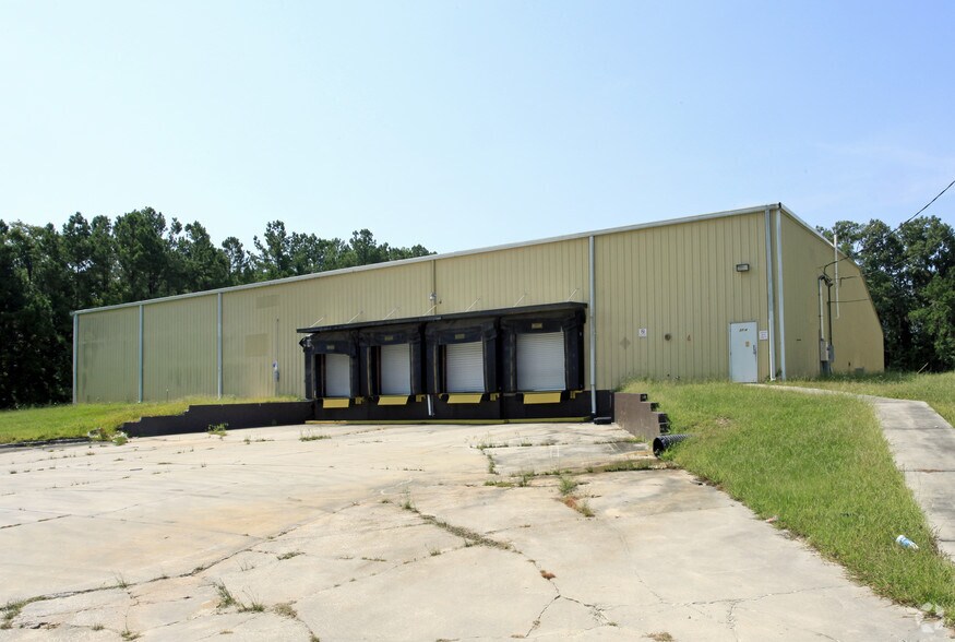 More Photos Of 25 Artley Rd, Savannah Unknown For Lease