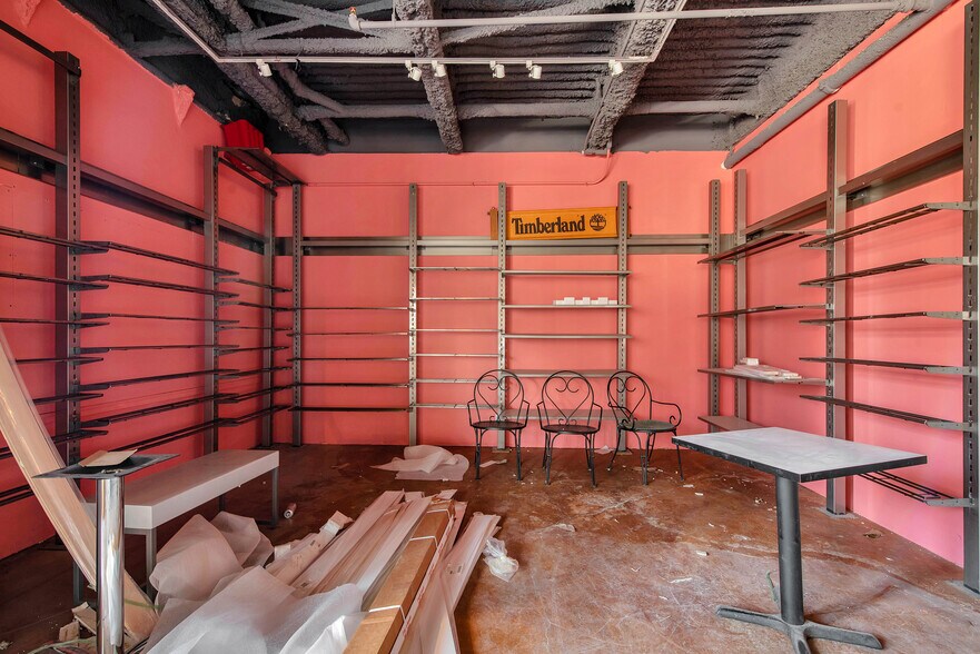 More Photos Of 250 Main St, Hartford Apartments For Lease