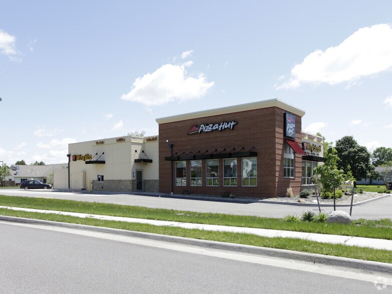 More Photos Of 4118 State Route 43, Kent Fast Food For Lease