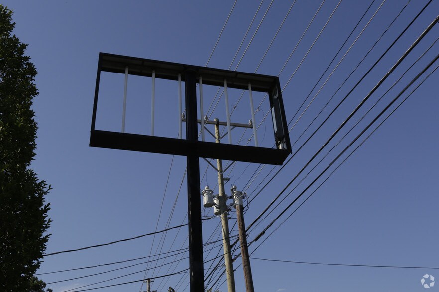 More Photos Of 225 E Blackstock Rd, Spartanburg Medical For Lease