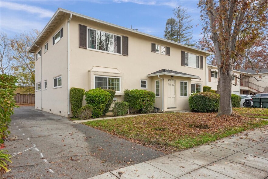 More Photos Of 2735 Byron St, Palo Alto Multifamily For Sale