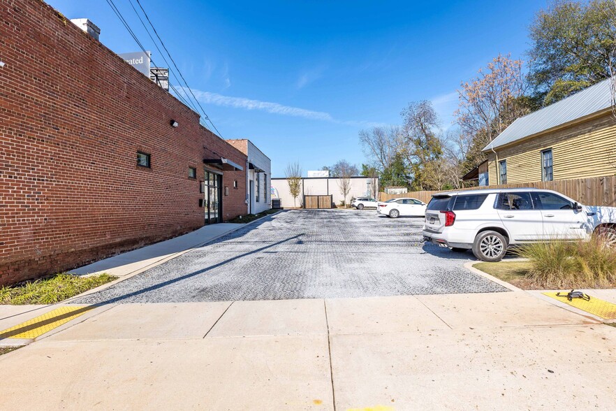 More Photos Of 3500 2nd Ave, Columbus Storefront Retail Office For Lease