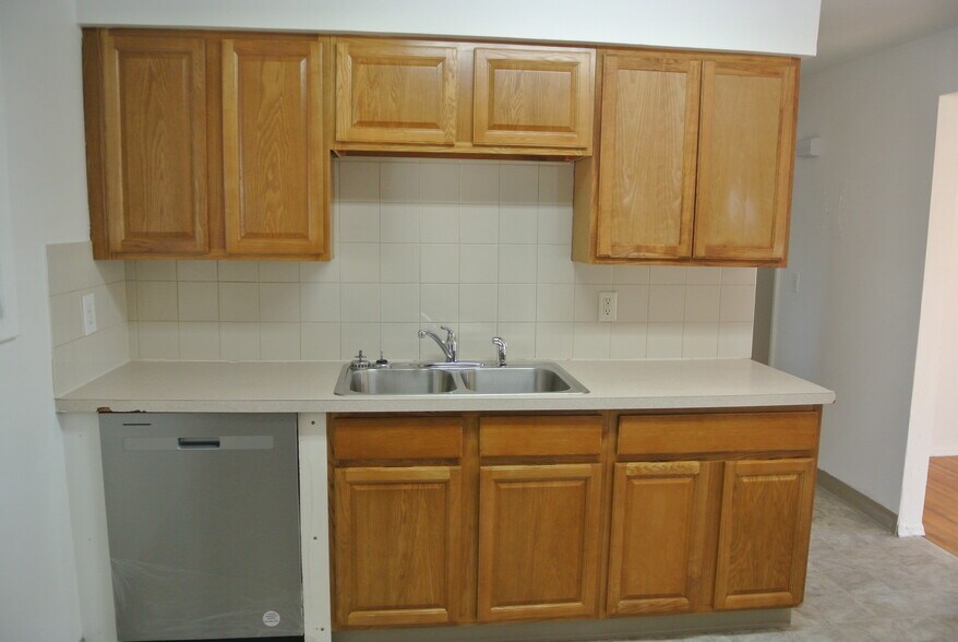 More Photos Of 6408-6412 N Normandie St, Spokane Multifamily For Sale