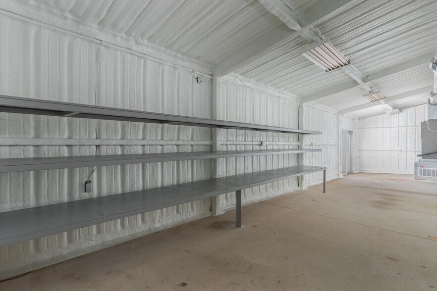 More Photos Of 3100 E Highway 199, Springtown Warehouse For Lease