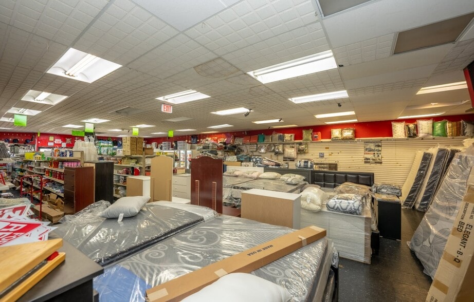 More Photos Of 132-134 Bloomfield Ave, Newark Storefront For Sale