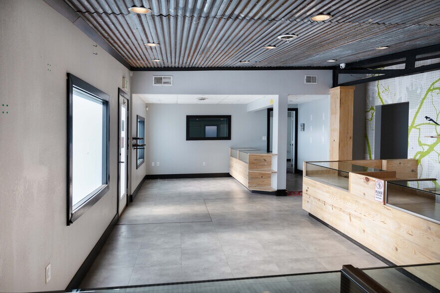 More Photos Of 730 Main St, Silt Flex For Sale