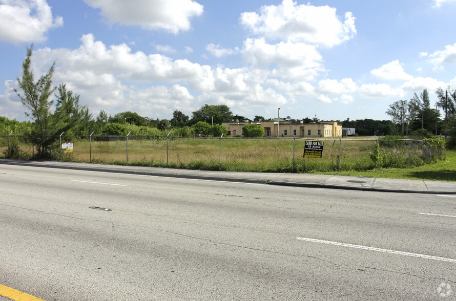 More Photos Of NW 27th Ave & NW 123rd St, Miami Land For Sale