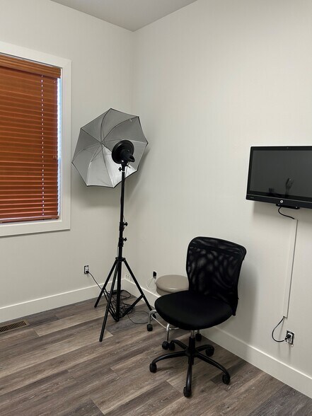 More Photos Of 315 S River St, Hailey Medical For Sale