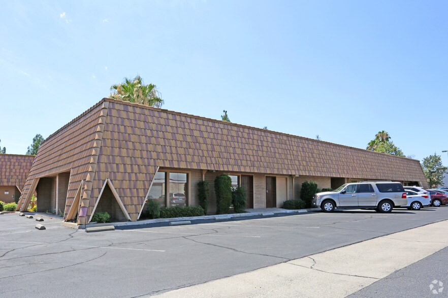 Primary Photo Of 2017 N Gateway Blvd, Fresno Office For Lease