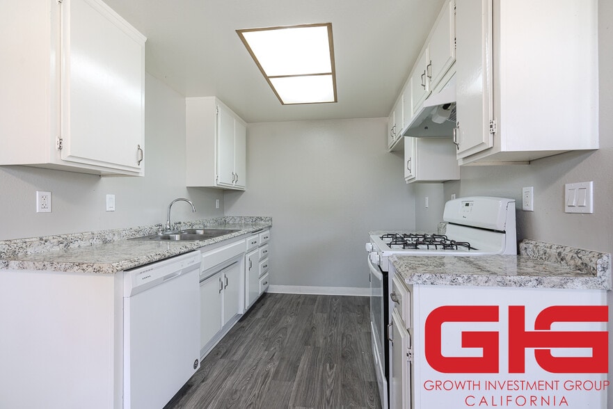 More Photos Of 5305 Tyler Ave, Temple City Apartments For Sale