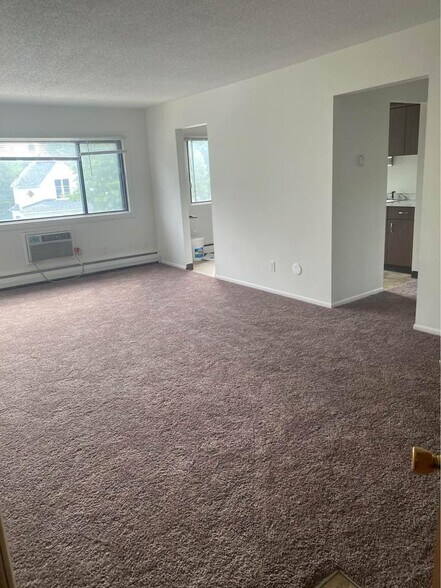 More Photos Of 729 Oakdale Ave, Saint Paul Apartments For Sale