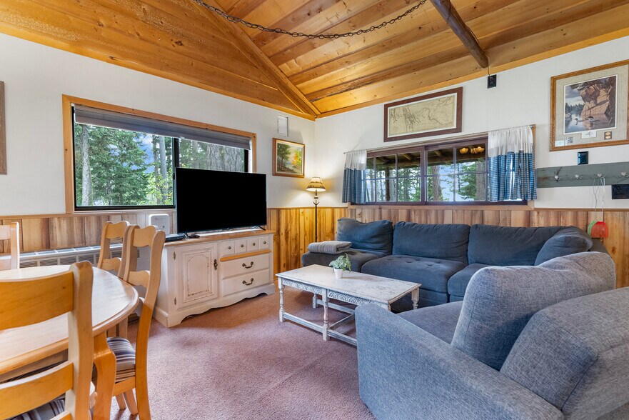 More Photos Of 3481 N Highway 83, Seeley Lake Hotel For Sale