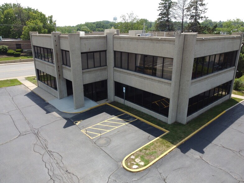 More Photos Of 10 W Main St, Cary Office For Sale