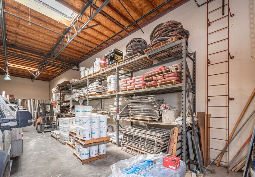 More Photos Of 1250 Dupont Ct, Manteca Warehouse For Sale