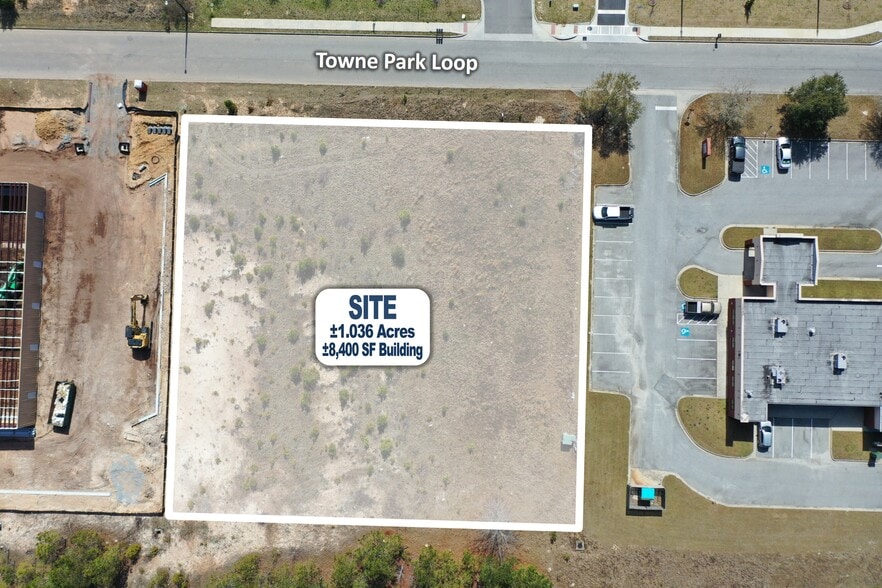 More Photos Of 606 Towne Park Loop, Rincon Flex For Lease