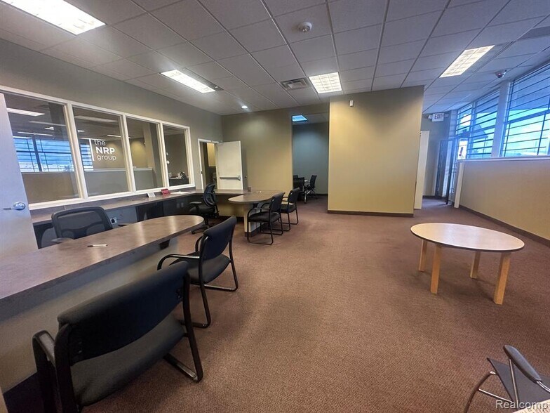 More Photos Of 4705 Conner St, Detroit General Retail For Lease