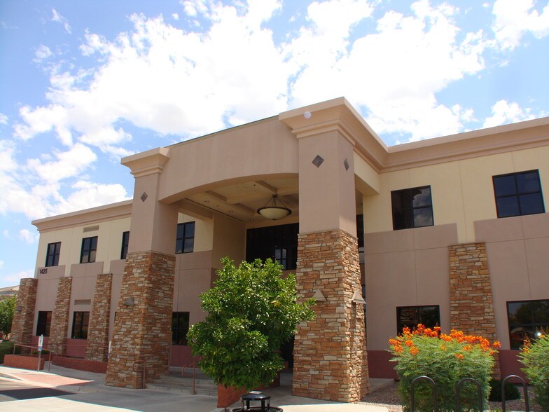 More Photos Of 1425 W Elliot Rd, Gilbert Medical For Lease