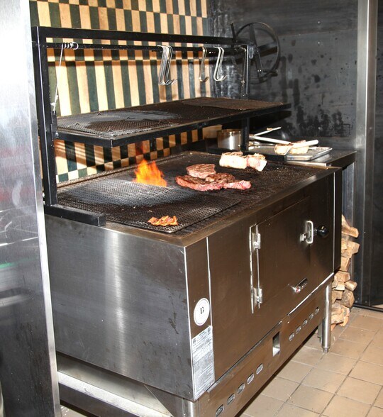 More Photos Of 185 N Lena St, Ridgway General Retail For Lease