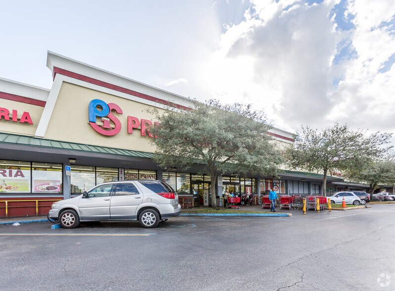 More Photos Of 1550 W 84th St, Hialeah Coworking Space