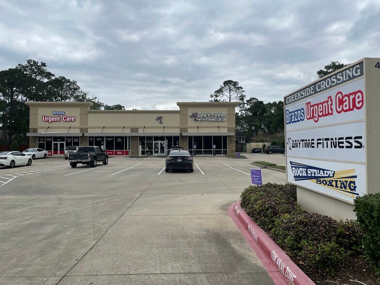 Primary Photo Of 4420 W Main St, League City Unknown For Lease