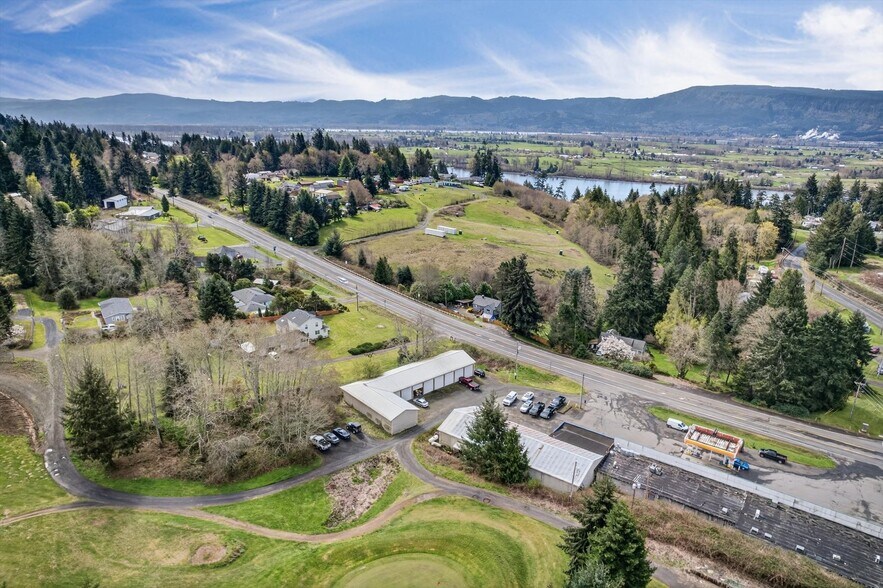More Photos Of 305 E State Route 4, Cathlamet Auto Repair For Sale