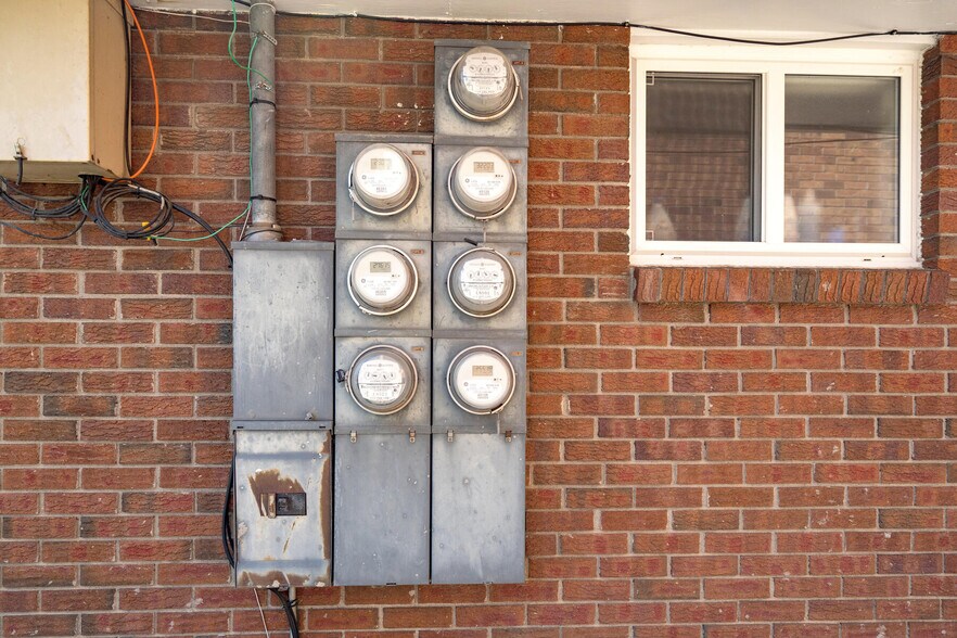 More Photos Of 207 S Jefferson Ave, Loveland Apartments For Sale