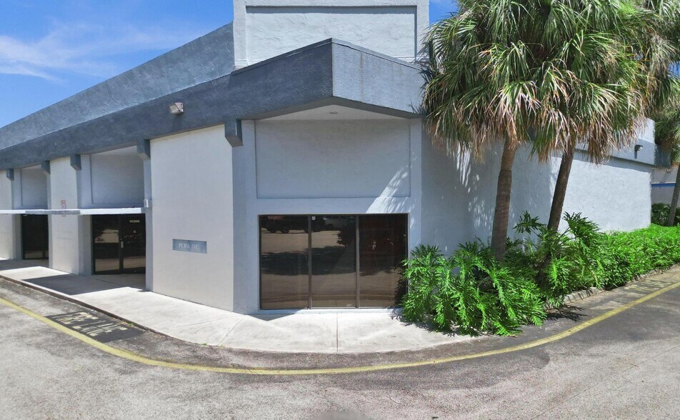 Primary Photo Of 10269 NW 46th St, Sunrise Light Distribution For Sale