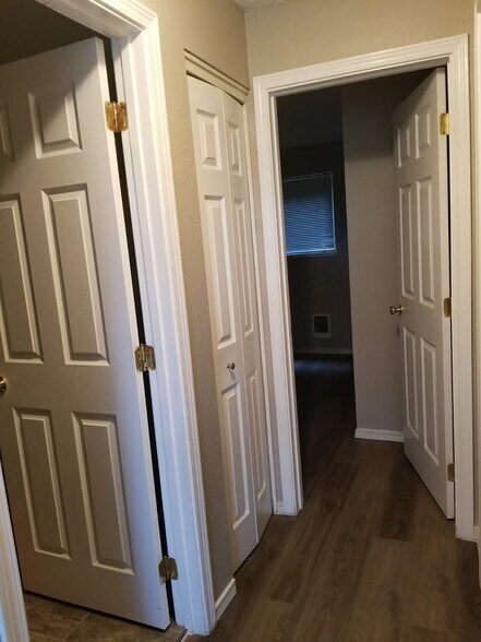 More Photos Of 4700 Falls View Ave, West Linn Apartments For Sale