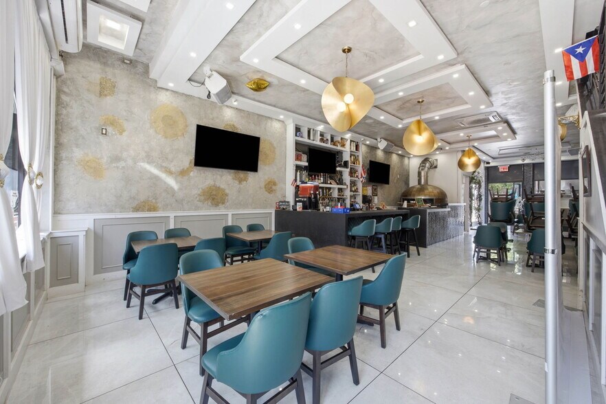 More Photos Of 1041 Flushing, Brooklyn Restaurant For Lease
