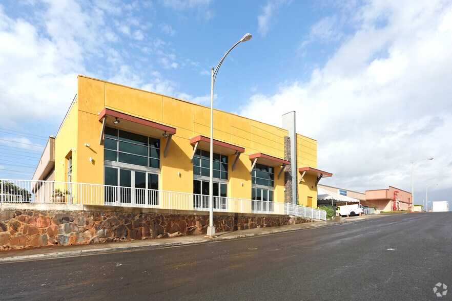 More Photos Of 98-810 Moanalua Rd, Aiea Unknown For Lease