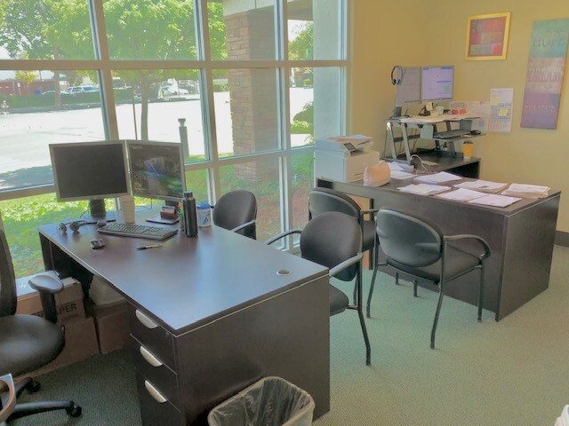 More Photos Of 1486 W 11th St, Tracy Medical For Lease