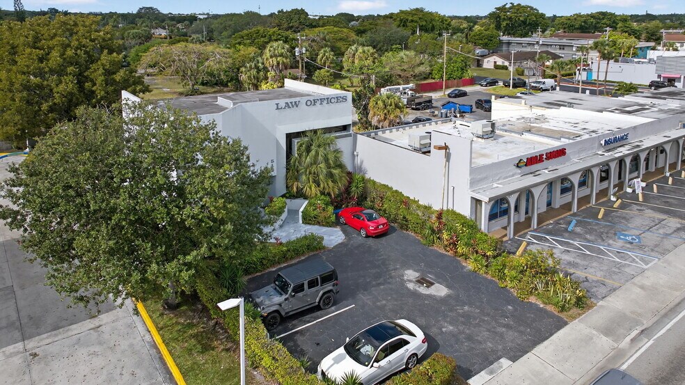 More Photos Of 513 N State Road 7, Margate Office For Lease