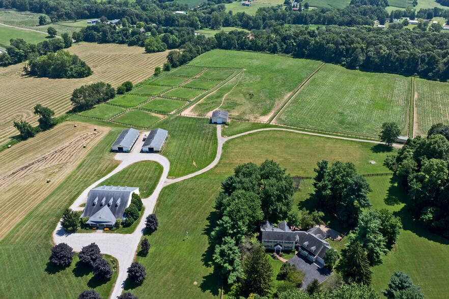 More Photos Of 5701 Lancaster Circleville Rd SW, Lancaster Land For Sale