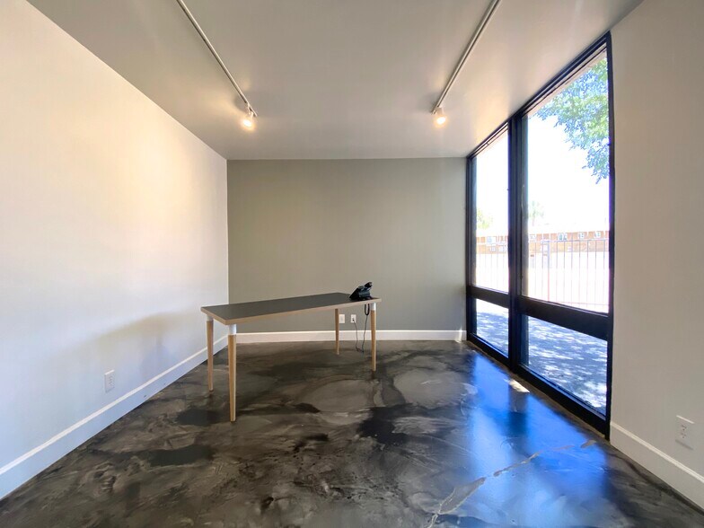 More Photos Of 4331 N 12th St, Phoenix Office Residential For Lease
