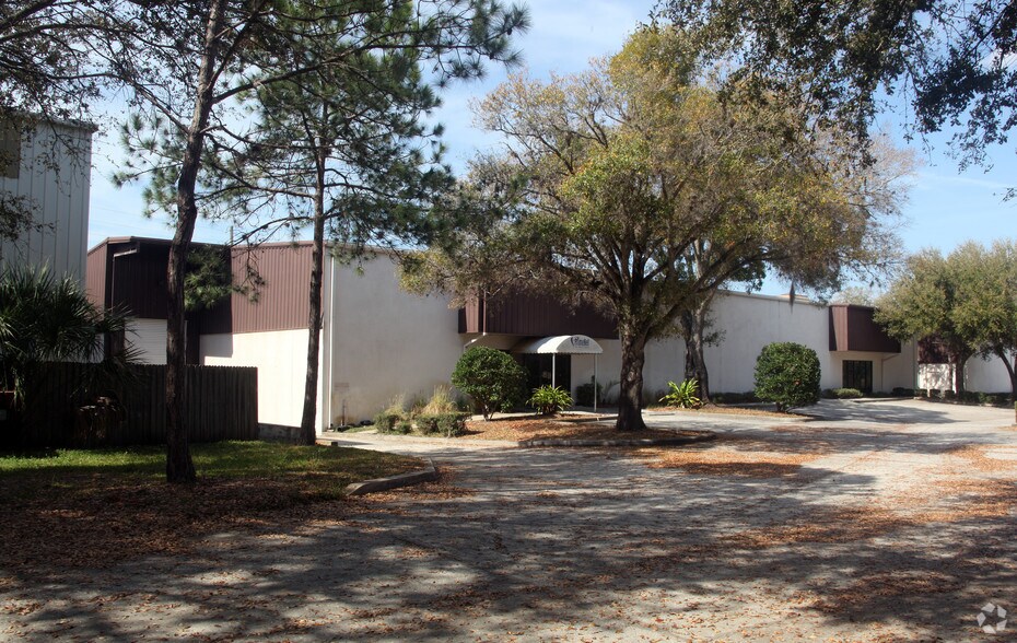 Primary Photo Of 2100-C Palmetto St, Clearwater Warehouse For Lease