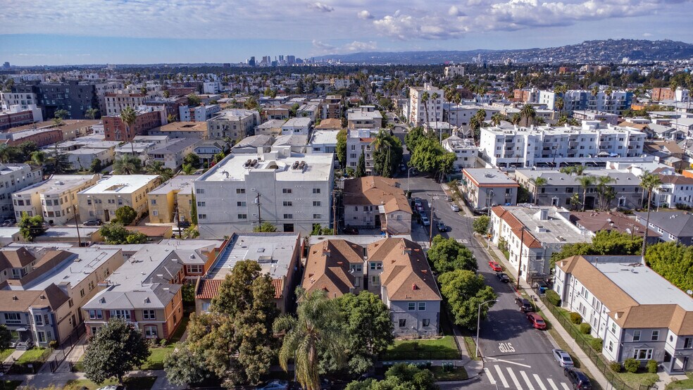 More Photos Of 201-207 S Kenmore Ave, Los Angeles Apartments For Sale