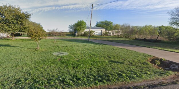 More Photos Of 1284 County Road 216, Jarrell Land For Sale