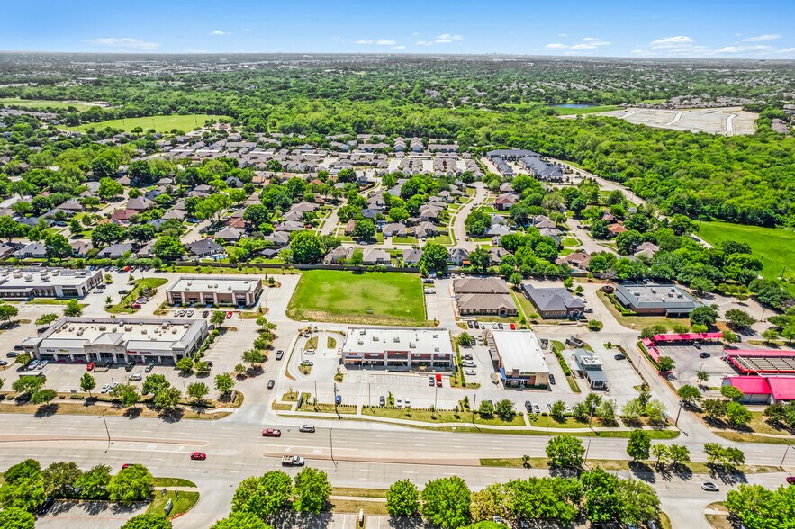 More Photos Of 2761 Virginia Pky, McKinney General Retail For Sale