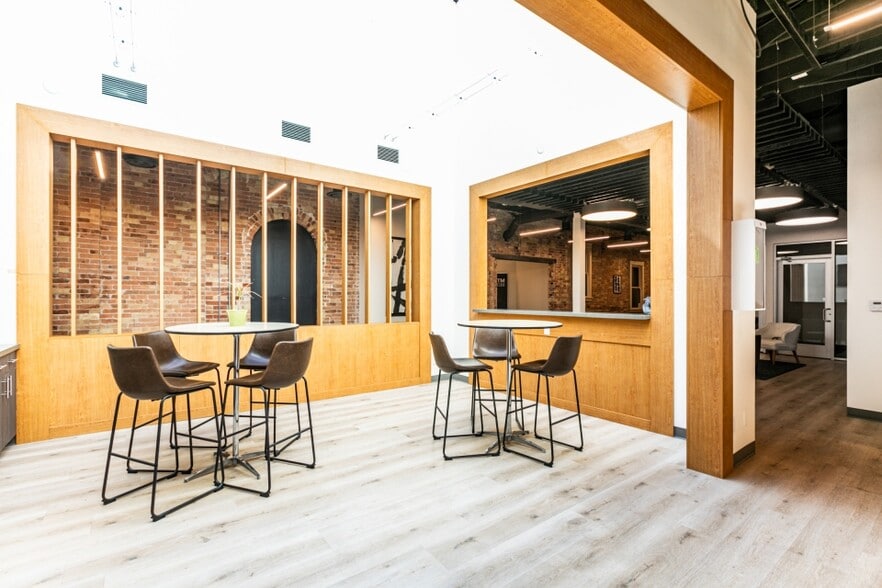 More Photos Of 55-65 N University Ave, Provo Office For Lease