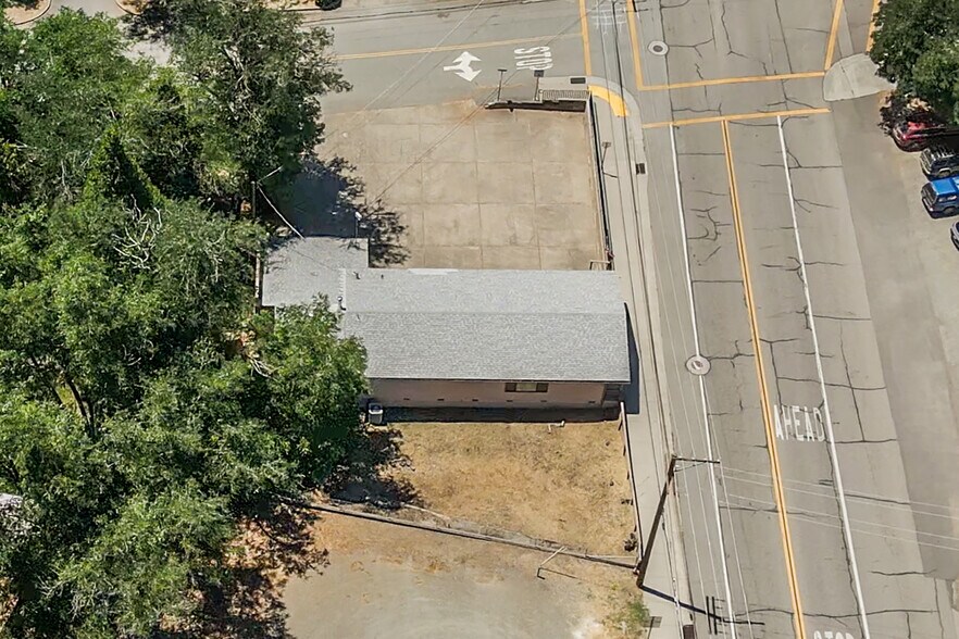 More Photos Of 30890 CA-3, Weaverville Office For Sale