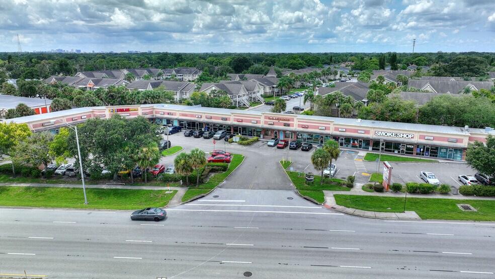 More Photos Of 1555 N Semoran Blvd, Winter Park General Retail For Lease