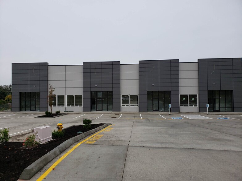 Primary Photo Of 13131 Mukilteo Speedway, Lynnwood Warehouse For Sale