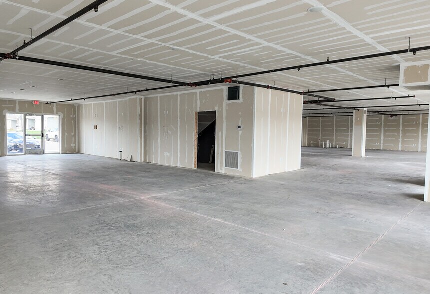 More Photos Of 300 W 85th St, Sioux Falls Apartments For Lease