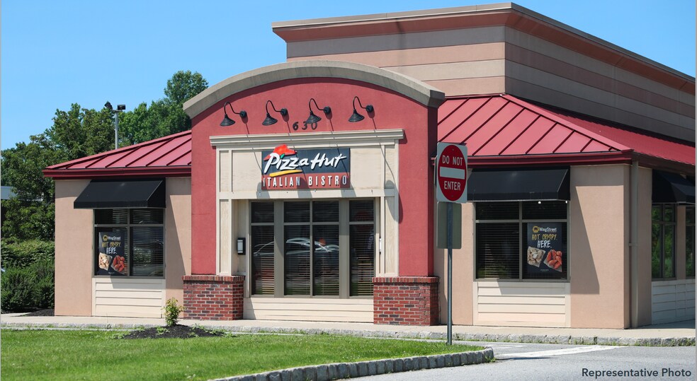 Primary Photo Of 1740 S Galena Ave, Dixon Fast Food For Sale