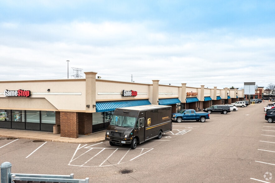 More Photos Of 3035 White Bear Ave N, Maplewood Freestanding For Lease