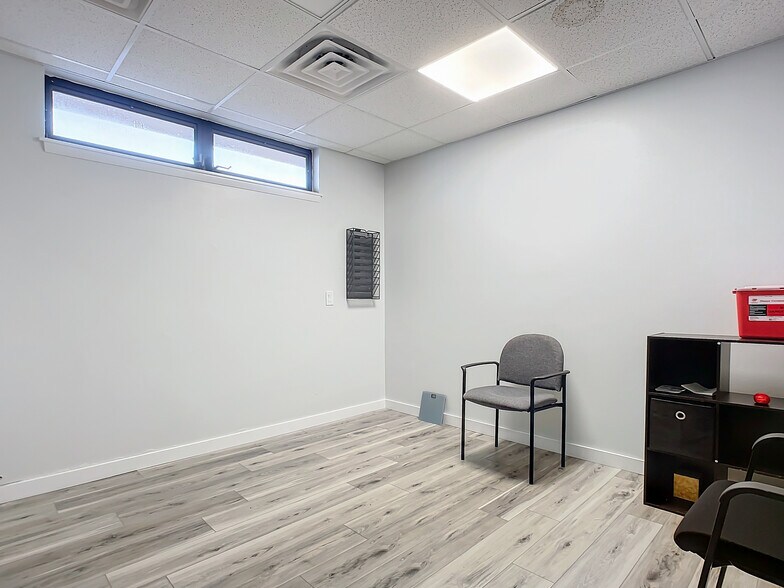 More Photos Of 405 Downing St, New Smyrna Beach Medical For Sale